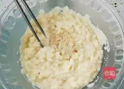 Illustration of how to make okara pancakes 1