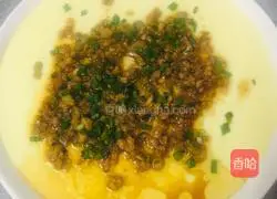 Illustration of how to make minced meat and steamed eggs 13