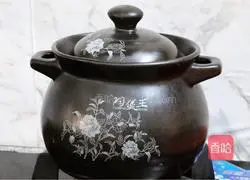 Illustration of how to make pork ribs and lotus root soup 6