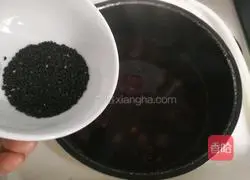 Illustration of three black kidney-nourishing porridge 9