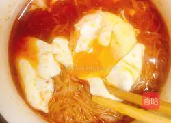 Red oil soft-boiled egg dragon Illustration of how to make noodles 4