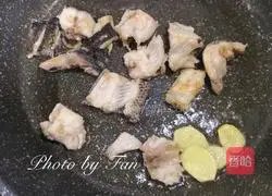 Illustration of how to make fish in sour soup in private house 8