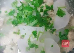 Illustration of how to make radish meatball soup 4