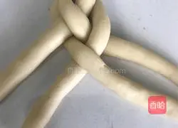 Steamed Illustration of how to make bread (four-braid technique) 7