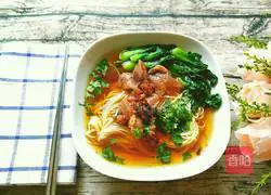 Spicy beef noodles #New Year’s Eve dinner recipe illustration 7