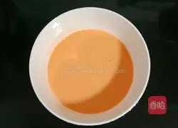 Illustration of how to make carrot and egg burritos 8