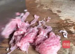 Sweet Illustration of how to make shredded pepper and pork 4