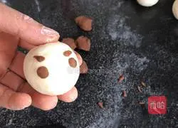 Illustration of how to make little elephant steamed buns 4