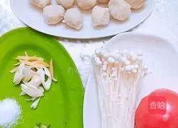 Tomato, chicken breast and meatball soup Illustration of how to do it 1