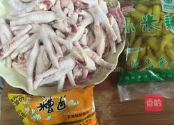 Illustration of how to make chicken feet with pickled peppers 2