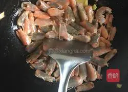Illustration of how to make shrimp stock (seafood hot pot soup base, boiled wontons) 3