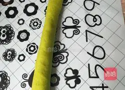 Illustration of how to make spinach steamed buns 3