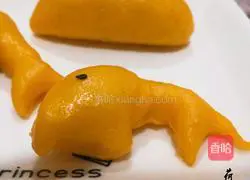 Illustration of how to make pumpkin steamed buns 11