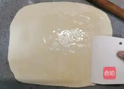 Illustration of how to make spicy flower rolls 9