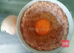 Illustration of how to make egg patty soup 7