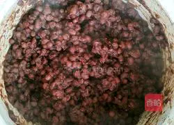 Milk-flavored red bean steamed bun recipe 1