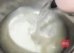 Illustration of how to make bean paste cake 1