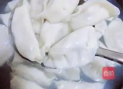 Northeast Pickled Cabbage and Pork Dumplings (Lazy Man Kuaishou Version) Recipe Illustration 12