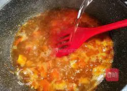 Illustration of tomato, white jade mushroom and tofu soup 6