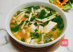 Illustration of Kaiyang Tofu, Seafood and Mushroom Soup 9