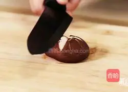 Illustration of how to make dried shrimp instant noodles 1