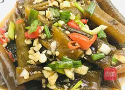 Illustration of how to make cold seaweed bamboo shoots 17