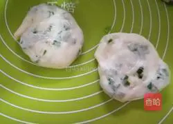 Illustration of how to make green onion cake 6