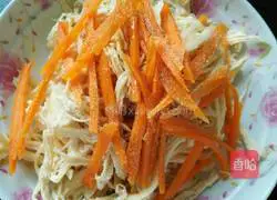 Illustration of how to make cold shredded chicken 11