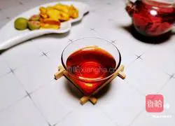 Illustration of how to make rose roselle tea 9