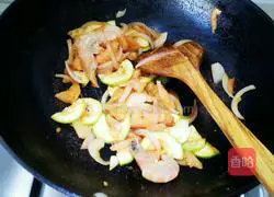 Seafood noodles recipe 6