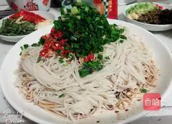 Illustration of how to make scallion oil noodles 4