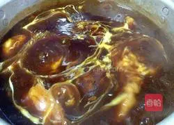 Illustration of how to make braised noodles in old Beijing 17