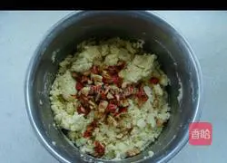 Illustration of making red date biscuits 5