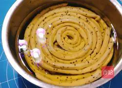 Illustration of how to make dumplings 4 