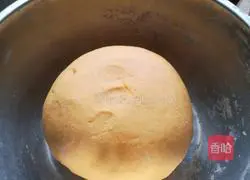 Illustration of how to make pumpkin steamed buns 3