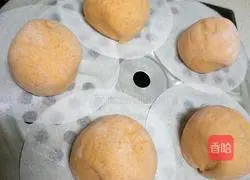 Illustration of how to make carrot blossom steamed buns 7