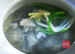 Fresh Matsutake Chicken Soup Illustration 5