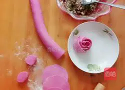Illustration of how to make rose dumplings 2