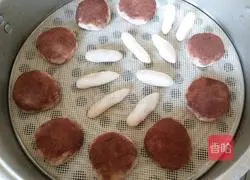 Illustration of how to make mushroom steamed buns 4