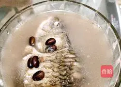 Black bean crucian carp soup recipe 20