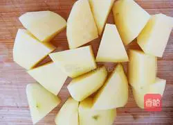 Illustration of how to make curry potato chicken nuggets 3