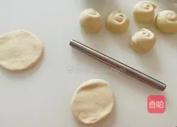 Illustration of how to make Roujiamo 4