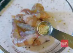 Illustration of how to make shrimp and egg custard 3