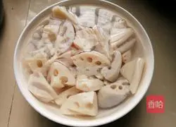 Lotus root and pork ribs soup recipe 2