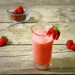 Strawberry Lactobacillus Milkshake