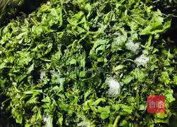 Illustration of how to make shepherd's purse dumplings 2