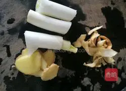 Illustration of how to make radish stick bone soup 2