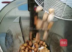 Illustration of how to make peanut rice milk 5