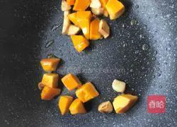 Pumpkin seaweed and egg drop soup recipe 4