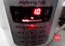 Illustration of homemade sweet wine 3 